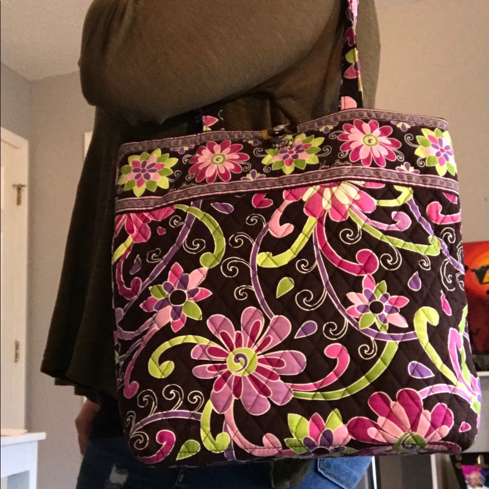 Vera Bradley medium tote